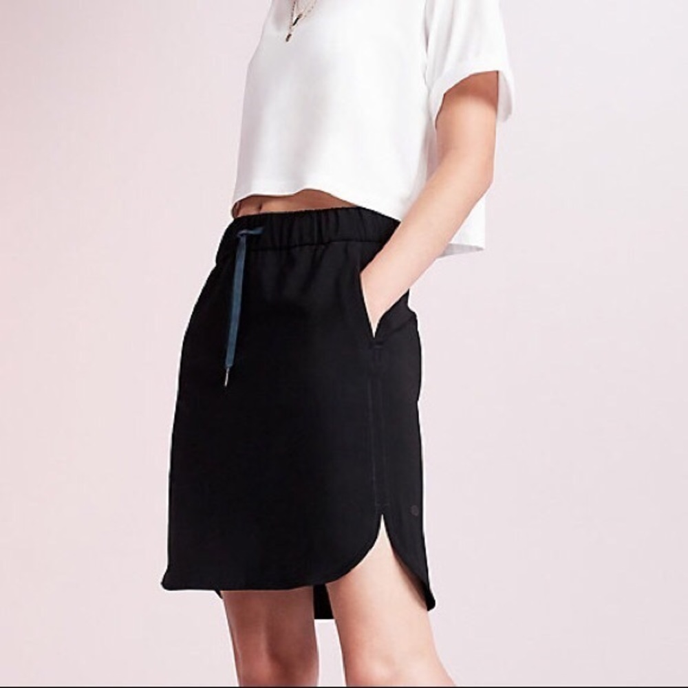 Lululemon On The Fly Skirt